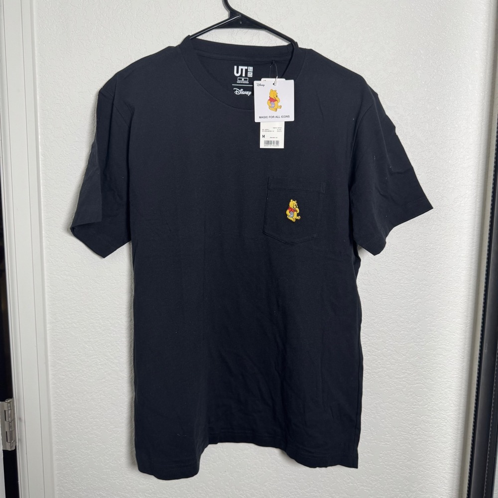 Uniqlo UT Disney Winnie the Pooh Pocket T-Shirt Mens M Black Embroidered NEW